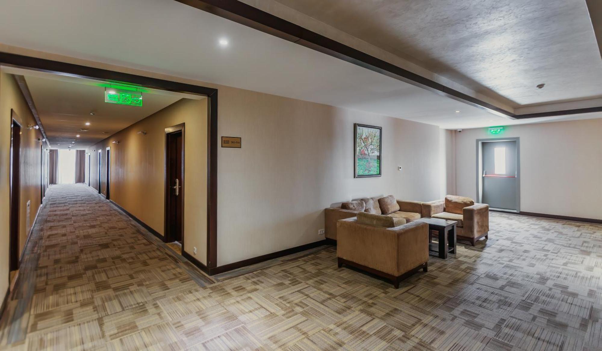 Harmony Hotel Baku Bagian luar foto