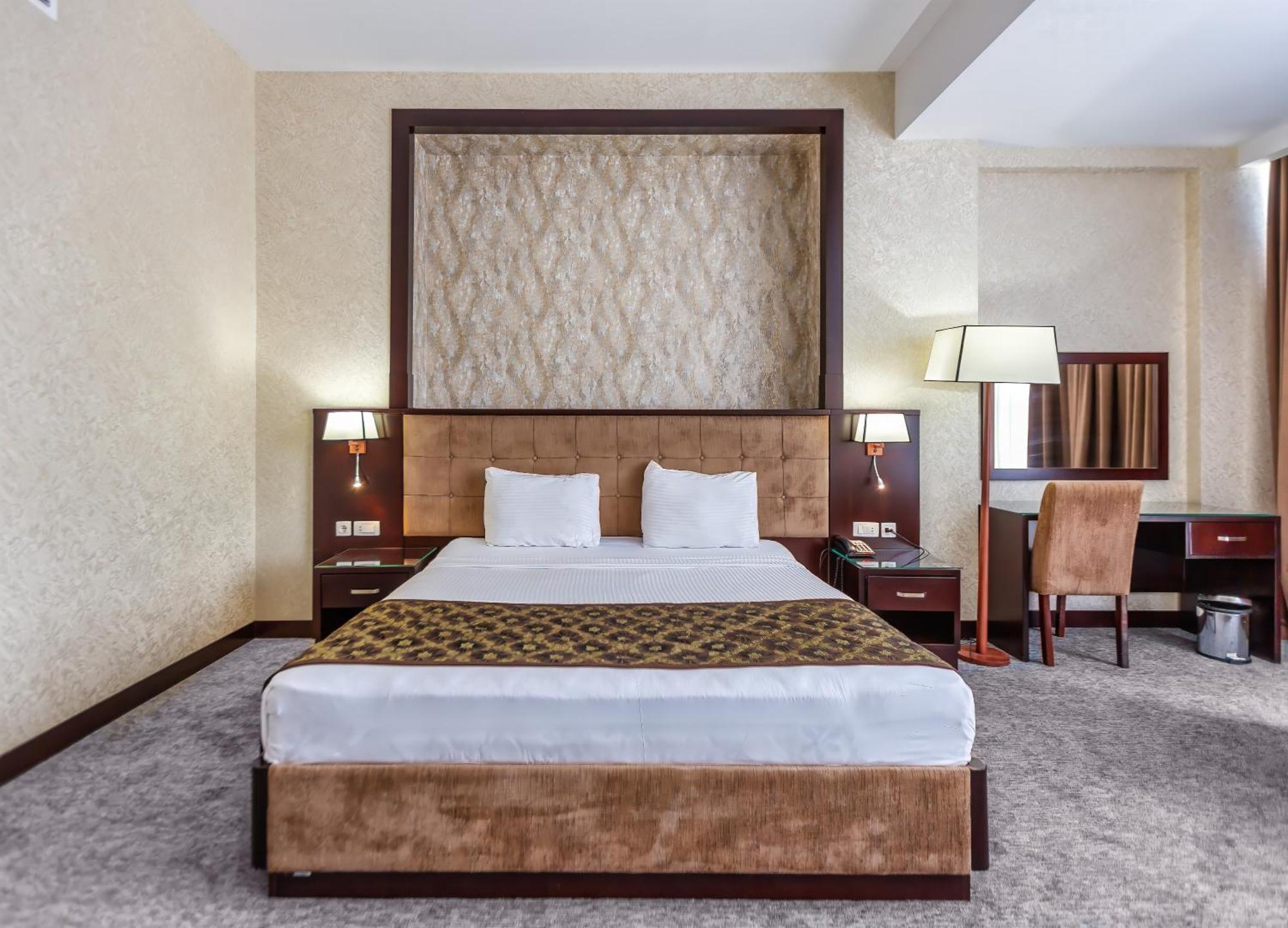 Harmony Hotel Baku Bagian luar foto