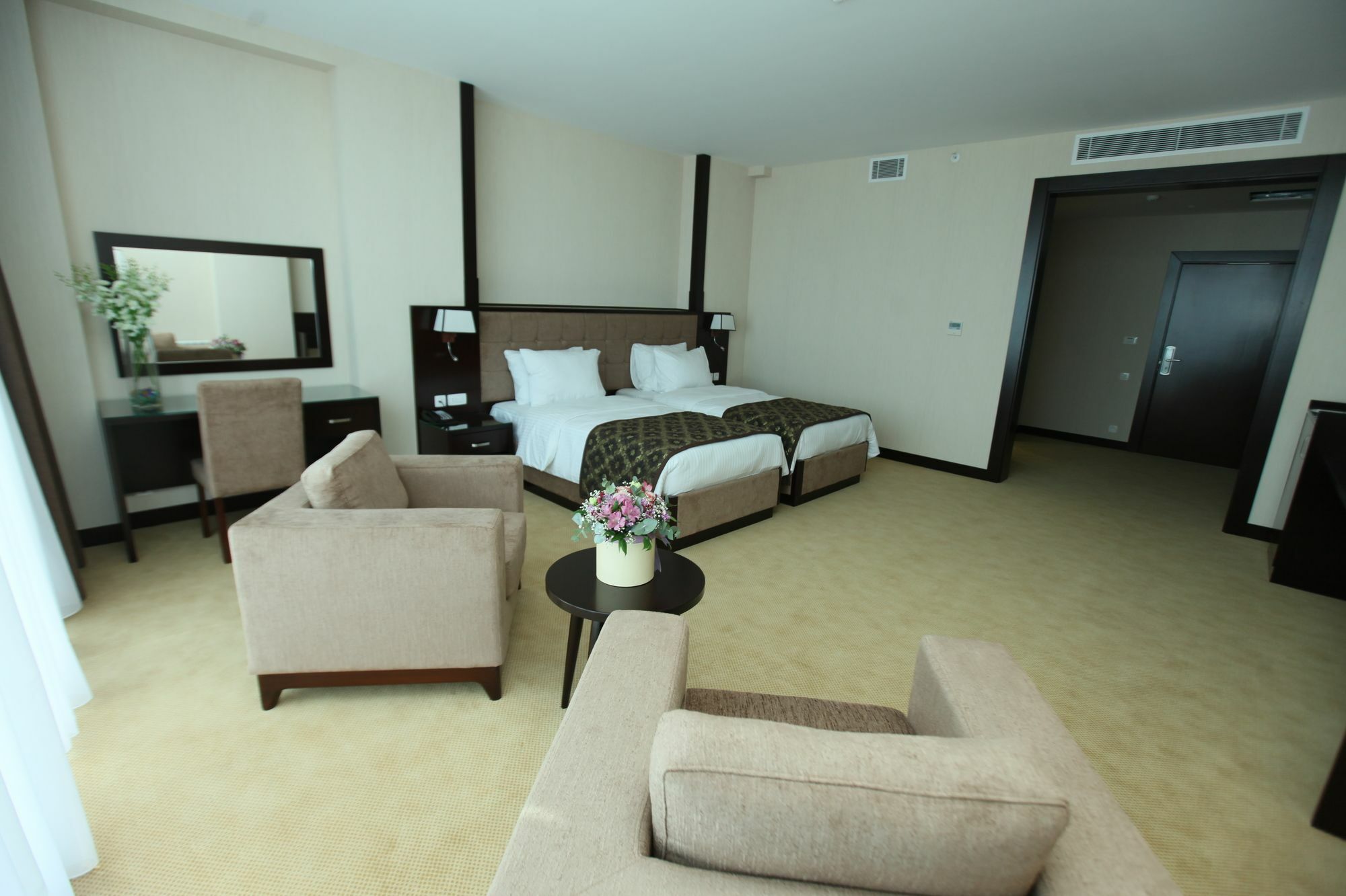 Harmony Hotel Baku Bagian luar foto